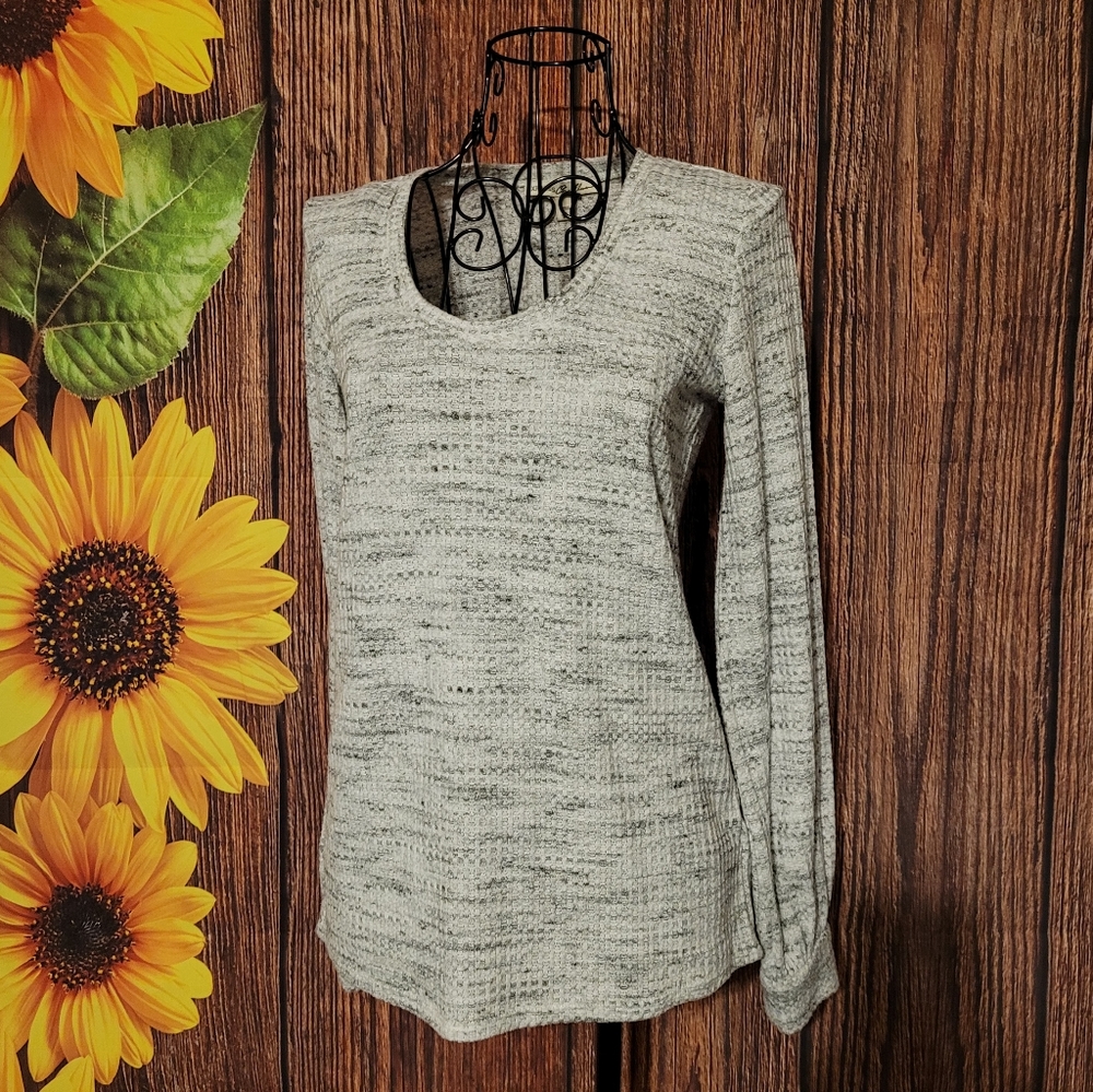 Express One Eleven Lightweight Thermal Top